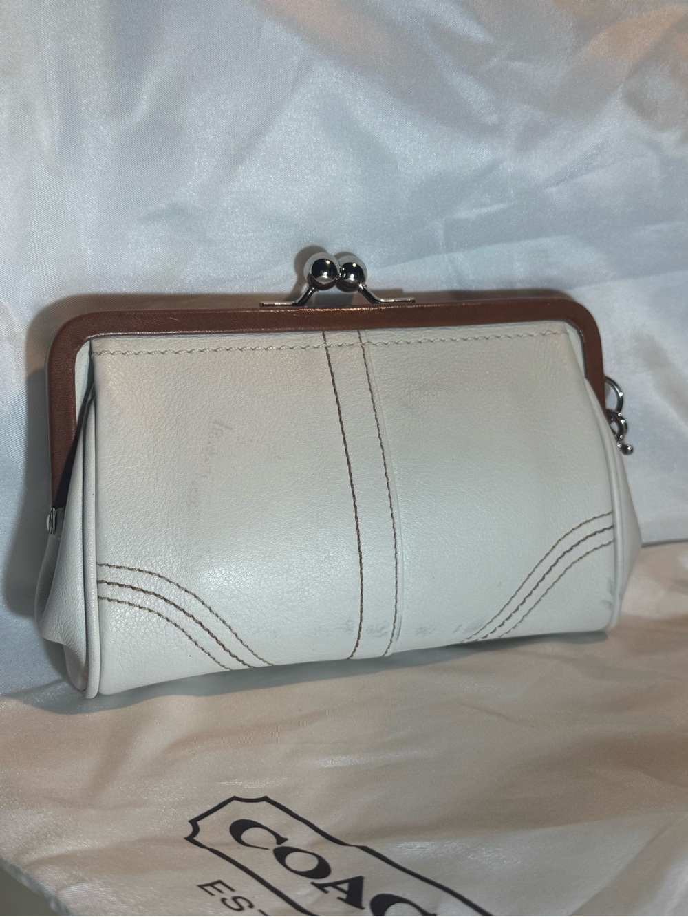 Coach White Leather Kiss-Lock Clutch with Brown Trim